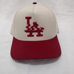 LA Distorted 3d Snapback Hat Brand New